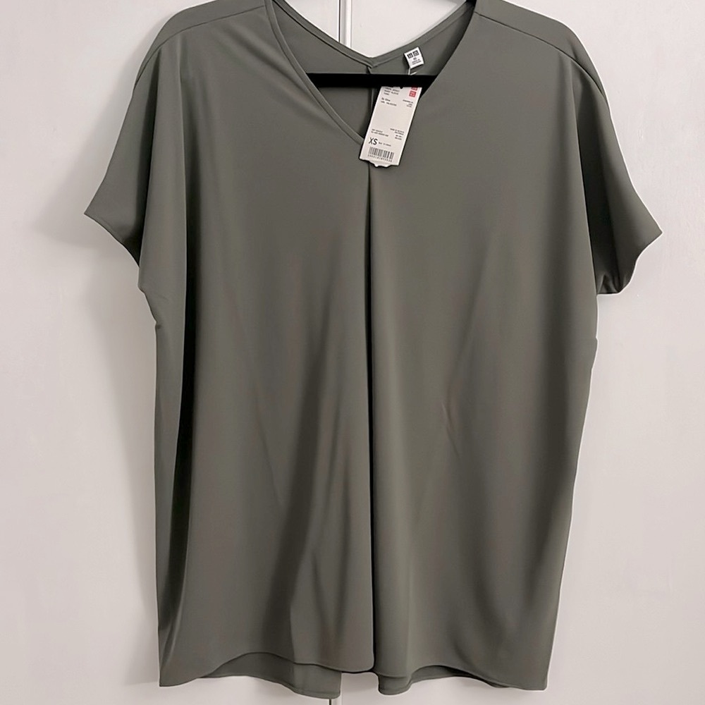 NWT Uniqlo Women’s Crepe Jersey Tunic